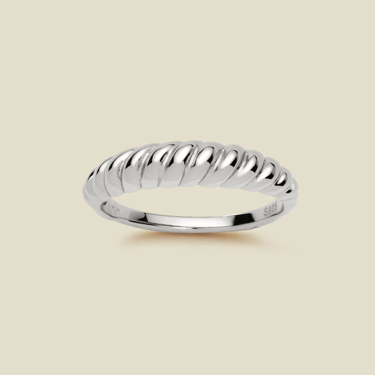 Gloss Croissant Ring | Final Sale