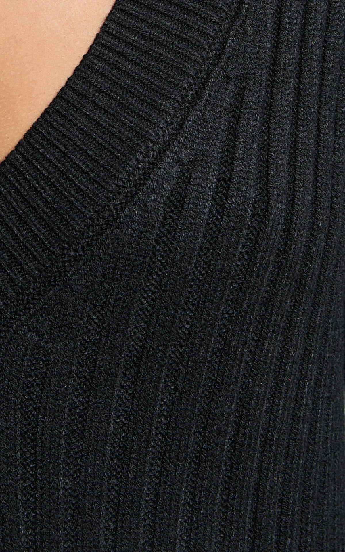 Kartia Midi Dress - V Neck Knit Dress in Black