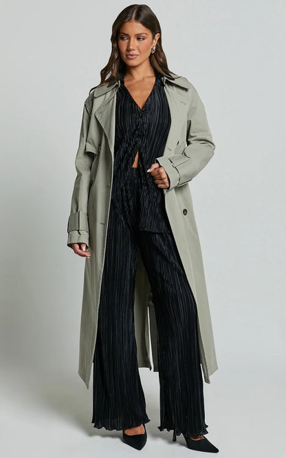 Beca Pants - High Waisted Plisse Flared Pants in Black