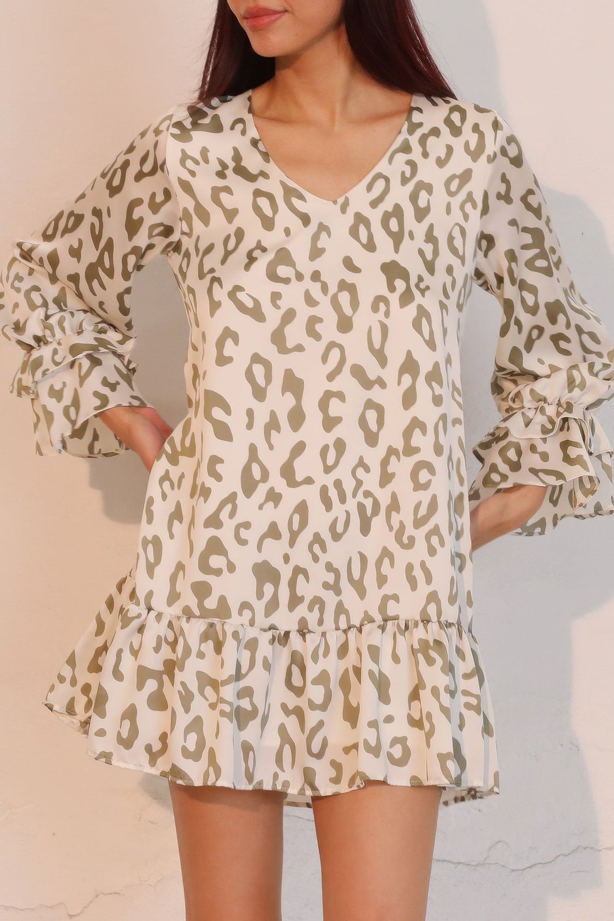Simple Leopard Ruffle Dress