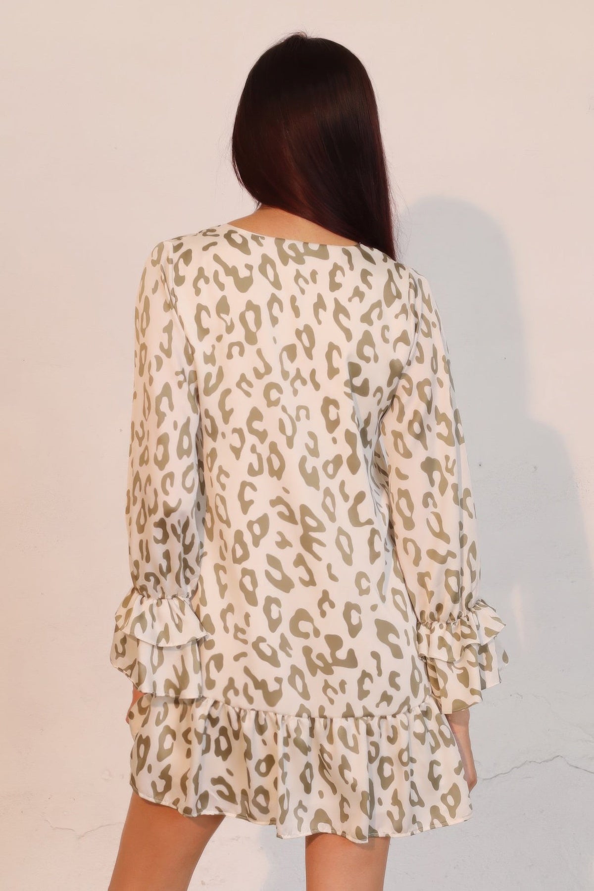 Simple Leopard Ruffle Dress