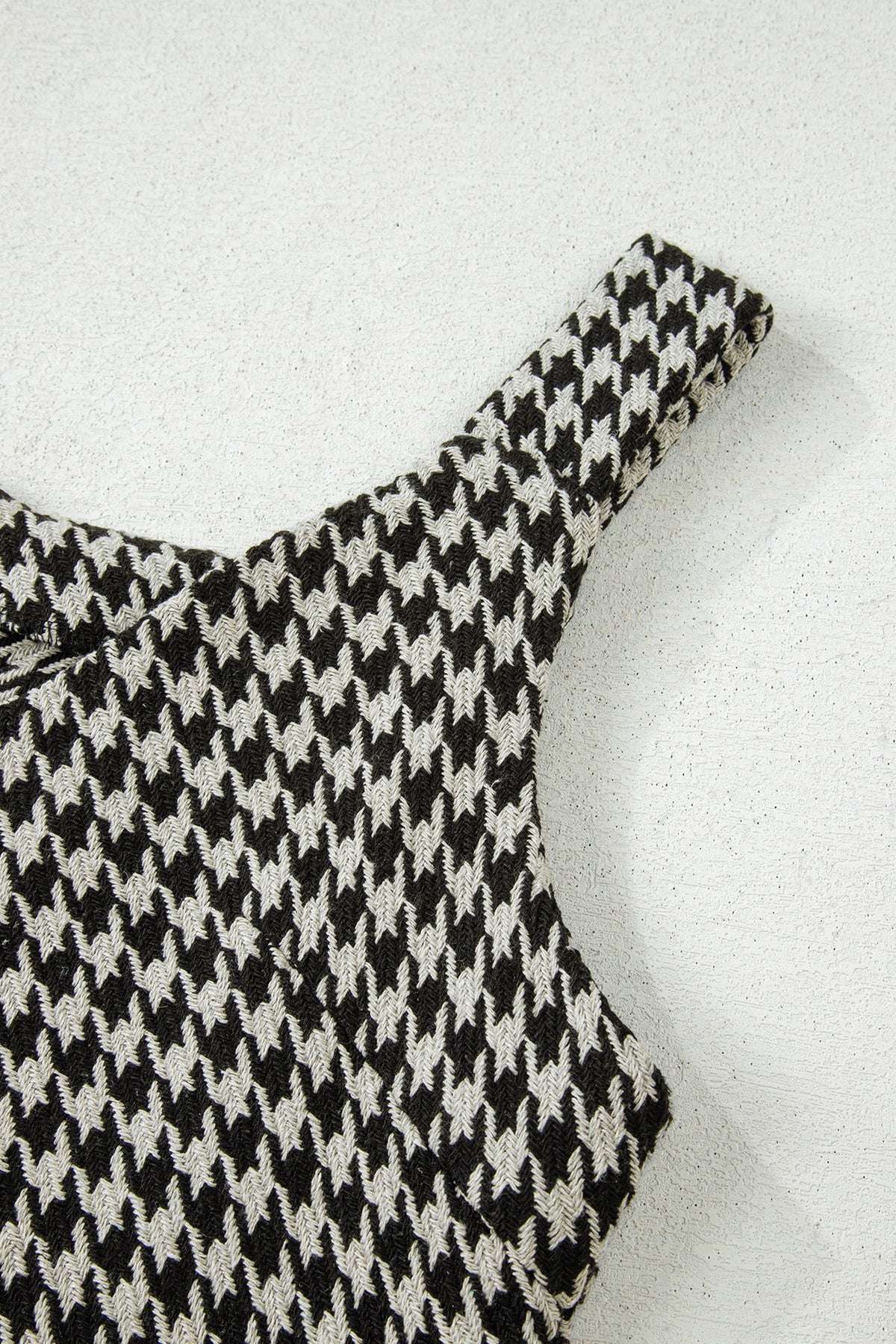 Khaki Houndstooth Print V Neck Sleeveless Mini Dress