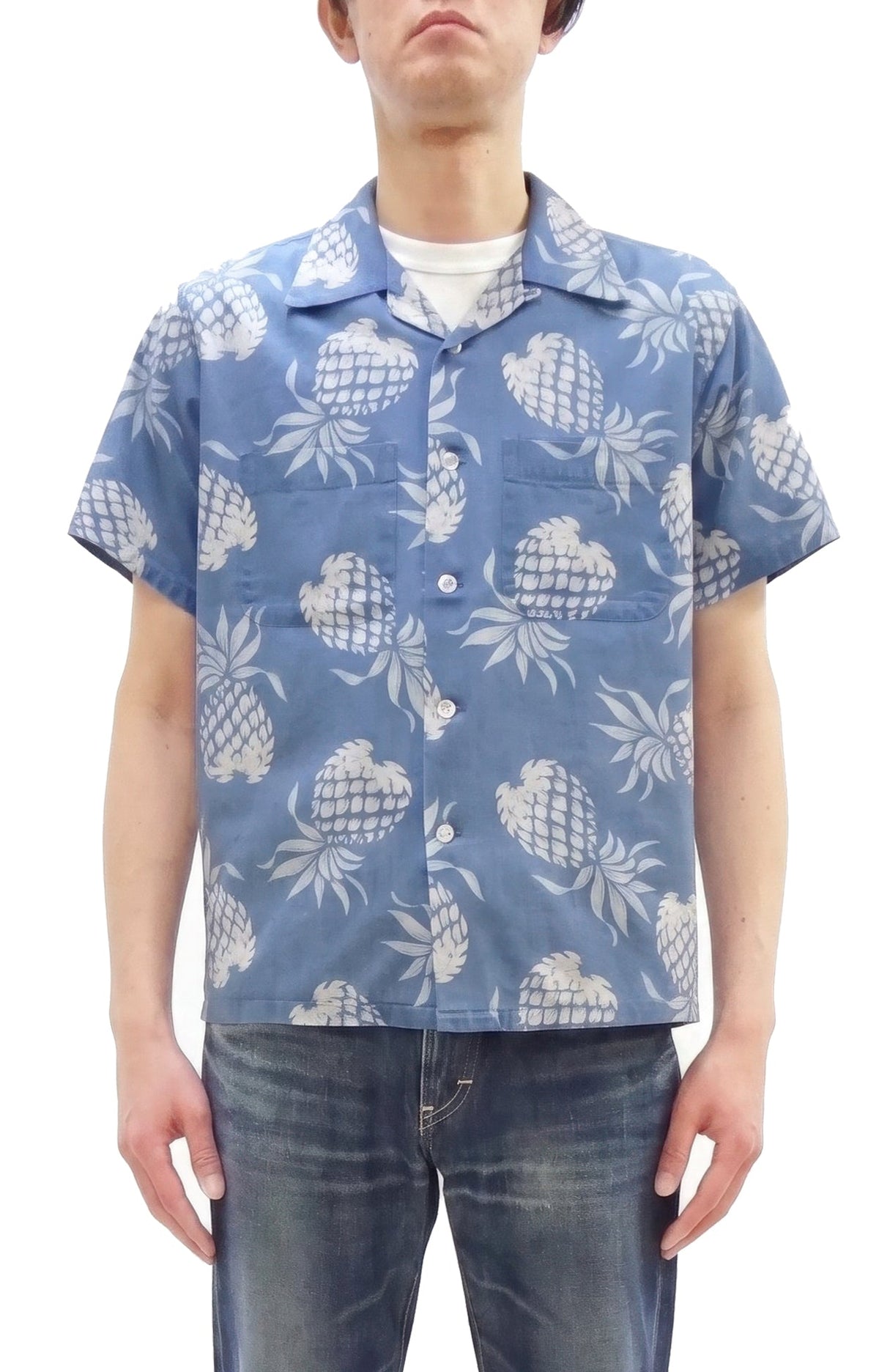 Duke Kahanamoku by Toyo Enterprises Men's Short Sleeve Hawaiian Shirt - Duke's Pineapple Light Indigo Cotton Aloha Shirt - Made in Japan (DK39641 125 Soft Blue)