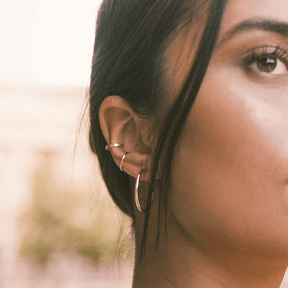 Luster Rounded Ear Cuff - Single | Final Sale