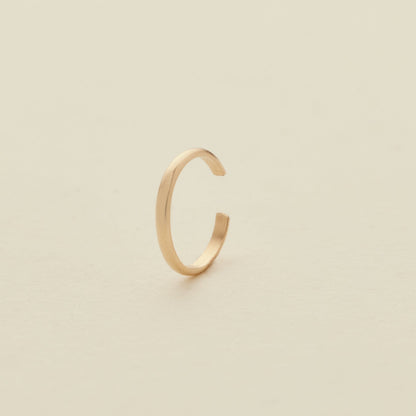 Luster Rounded Ear Cuff - Single | Final Sale