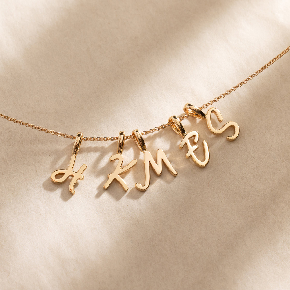 Script Initial Z Charm