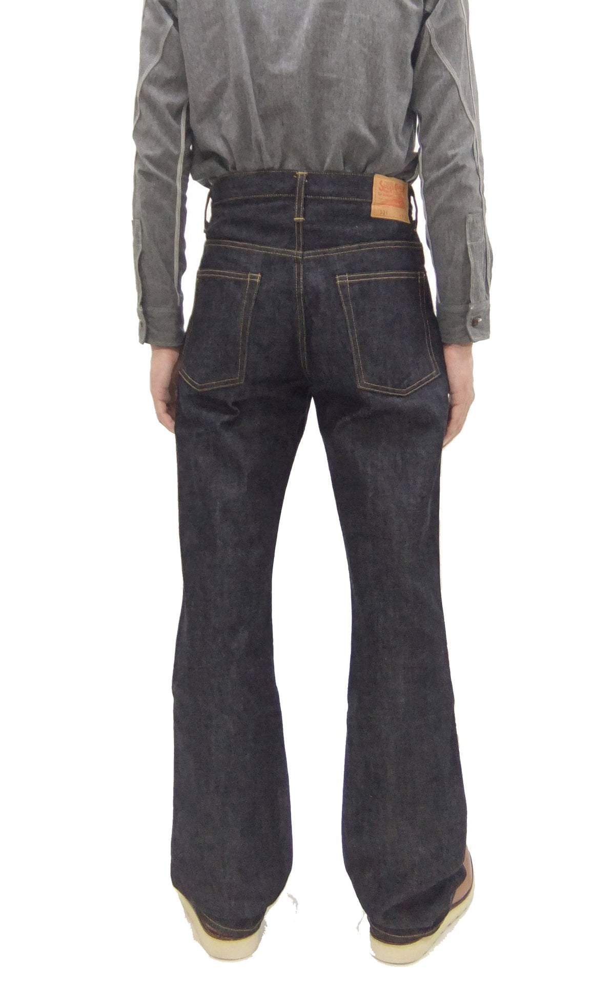 Sugar Cane Men's 14oz Denim Boot-Cut Jeans - Mid-Rise, Zip Fly, 1971-Spec Fabric x 1979-Style Silhouette - Made in Japan (SC42321 Indigo One Wash)