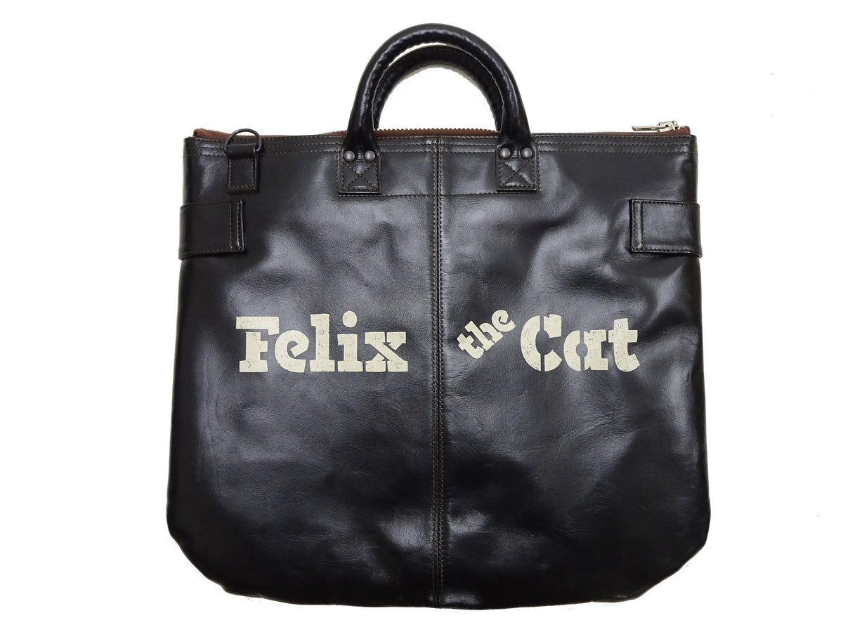 TOYS McCOY Men's Felix the Cat Leather Shoulder Bag - Black Horsehide, U.S. Air Force Helmet Bag Inspired, Made in Japan (TMA2523 031 Black)